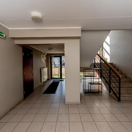 Karusselli 91- Balcony & Parking Lägenhet *