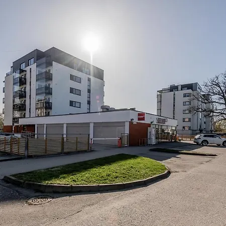 Beach Apartment Karusselli 91- Balcony & Parking! Apartment