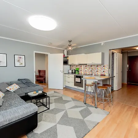 Apartment Beach Apartment Karusselli 91- Balcony & Parking!