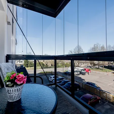 Beach Apartment Karusselli 91- Balcony & Parking! Apartment