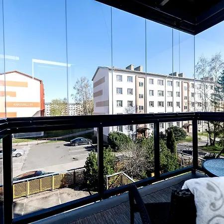 Beach Apartment Karusselli 91- Balcony & Parking! Apartment