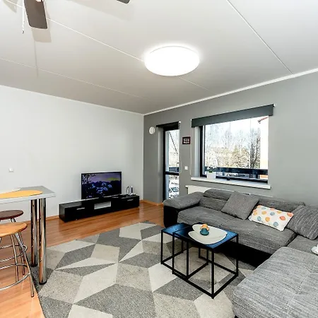 Beach Apartment Karusselli 91- Balcony & Parking! Apartment Parnu