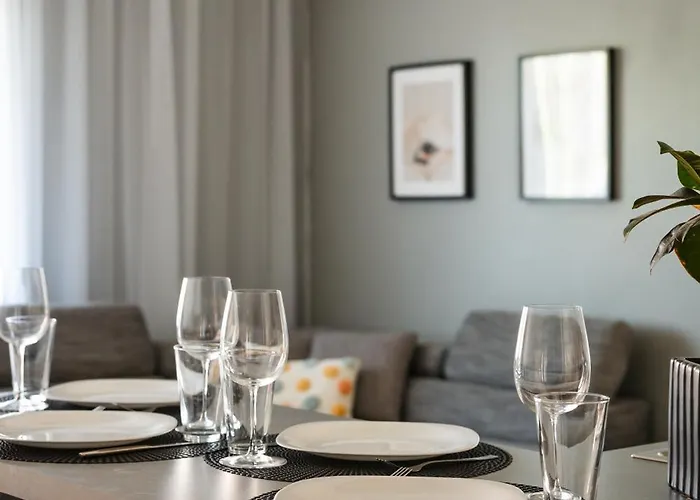 Karusselli 91- Balcony & Parking Appartement