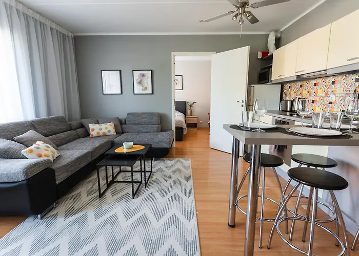 Karusselli 91- Balcony & Parking Pärnu